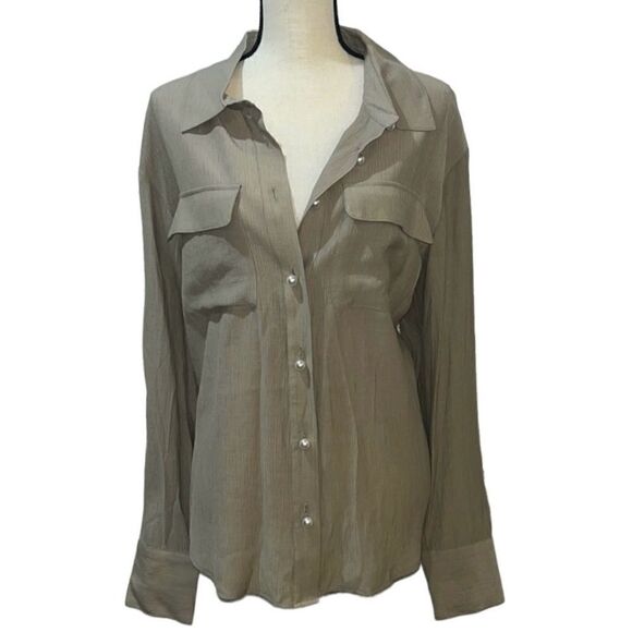 FTF Open Front Pocket Button Down Blouse - Picture 2 of 16